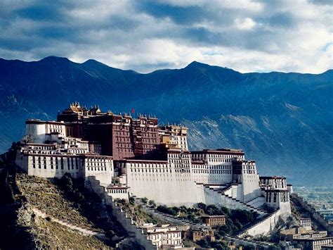 World Visits Potala Palace At Lhasatibet In China