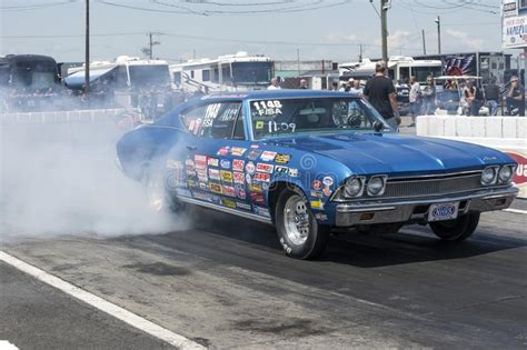 Chevrolet Chevelle Burnout At The Starting Line Editorial Photography