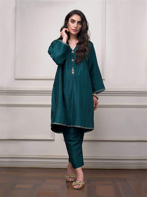 Emerald Green Silk Pakistani Wedding Dress By Misha Lakhani 2018