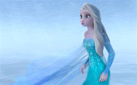 Elsa Frozen 2 White Dress Hair Down