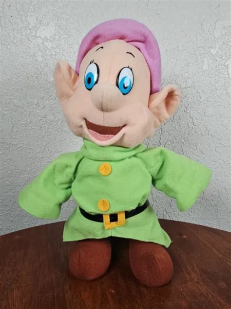 1993 Walt Disney Snow White And The Seven Dwarfs Dopey Plush Stuffed Doll