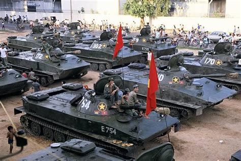 Pt 76 Light Tanks Of The Vietnamese Armor Crops During The Withdrawal