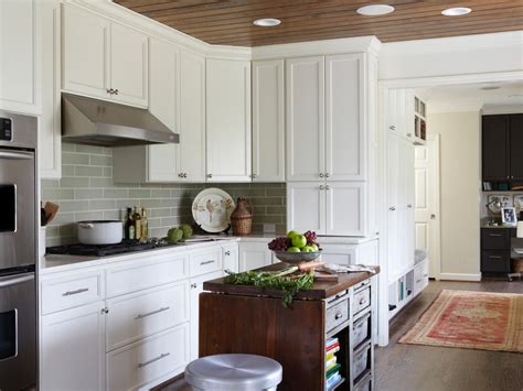 Custom cabinets are the most. Semi-Custom Kitchen Cabinets: Pictures & Ideas From HGTV ...