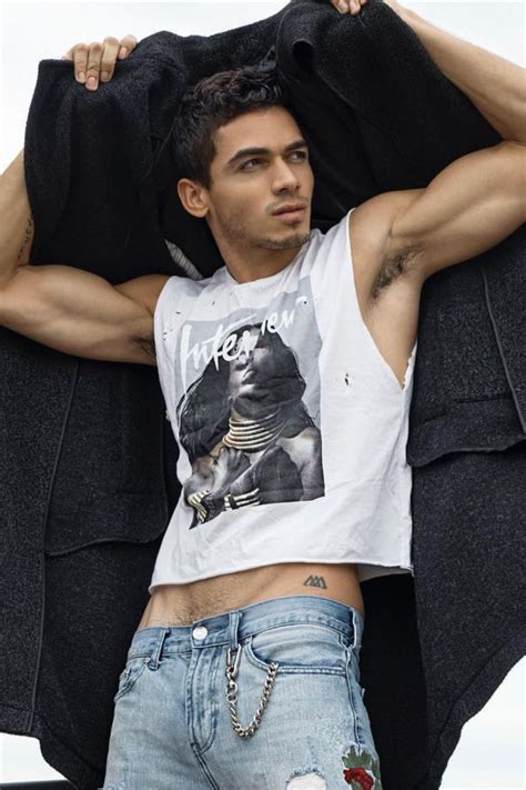 Male Models Osmar Sanjurjo Mens Crop Top Male Fitness Models Half