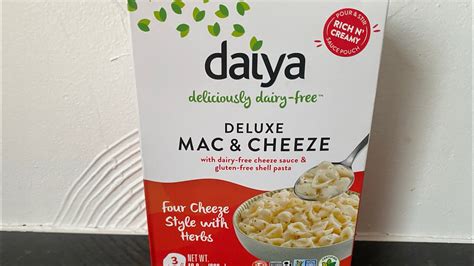Vegan Food Taste Test Daiya Deluxe Mac N Cheese Four Cheeze Style With
