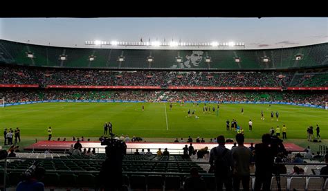 Kappa betis sevilla shirt / neu. Copa-del-Rey-Finale im Stadion von Betis Sevilla - REAL TOTAL