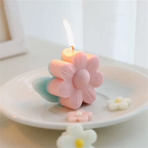 Handmade Little Flower Shaped Scented Candles Ins Style Flowers Shape