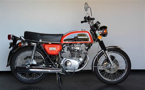 Have been produced globaly since honda started motorcycle production in. Honda CB 200 (1973 - 1977) - Erfolgreiche Fortsetzung der ...