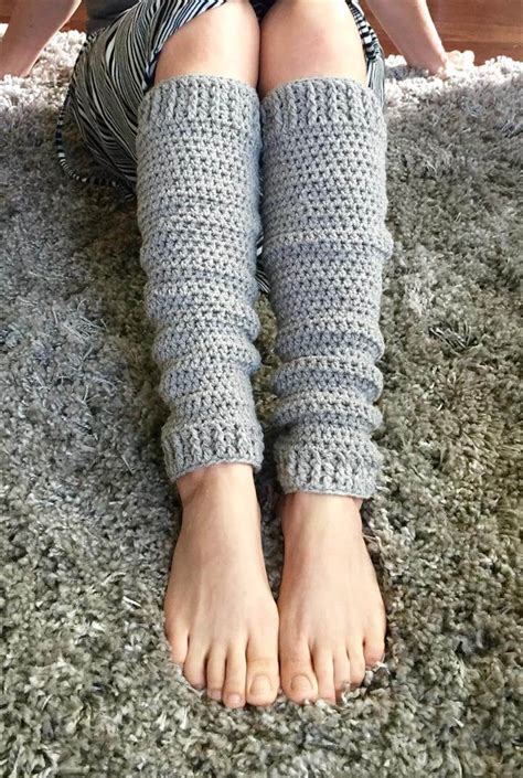72 Adorable Crochet Winter Leg Warmer Ideas