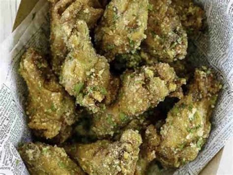 3 lbs organic chicken wings (costco) 2 tbsp avocado oil juice of 1 lemon 1/2 tsp salt 1/2 tsp cayenne (more if craving delicious fried chicken wings? Costco Garlic Chicken Wings Cooking Instructions : Easy ...