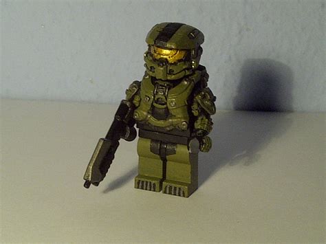 Lego Halo 4 Master Chief Hey Guys My Master Chief Is Almo Flickr