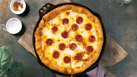 Deep Dish Pepperoni Pizza Receta Thing 1