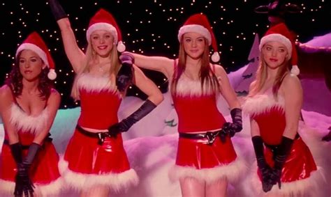 21 Things You Never Noticed In Mean Girls Mean Girls Christmas