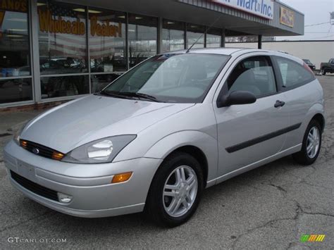 I often say that if my husband buys a new car for our a con for my ford focus zx3 is that changing the headlight bulbs is unusually difficult. 2003 CD Silver Metallic Ford Focus ZX3 Coupe #40004667 ...