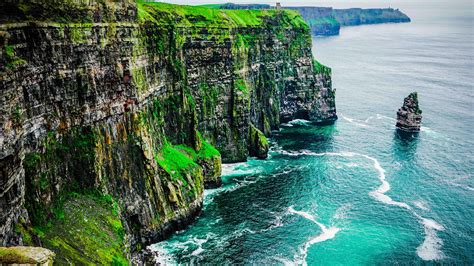 Cliffs Of Moher Ireland Wallpapers 4k Hd Cliffs Of Moher Ireland