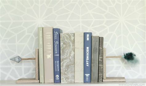 Diy Arrow Bookends Domestically Speaking
