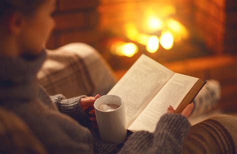 Vì vậy chỉ đọc nếu bạn lớn hơn hoặc bằng 18 tuổi! 7 books to add to your winter reading list | Stanford News