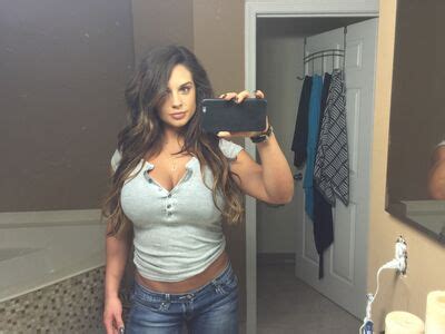 Kaitlyn WWE Leaked Fappening Nude Videos And Photos Fapomania