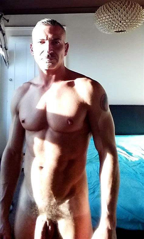 Sexy Mature Mikeh Naked On Webcam Show Mrgays