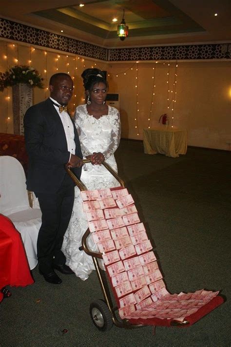 Ukhty daynat akimuimbia biarus live holini. SWP: Photos: Pastor Myamba Azawadiwa Gari Na Pesa Taslim ...
