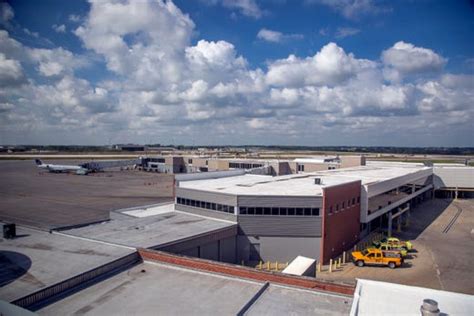 Des Moines To Destin Florida Airport Adds New Flight Starting In May