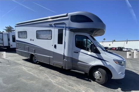 2022 Class C Rv For Rent In Los Angeles Ca