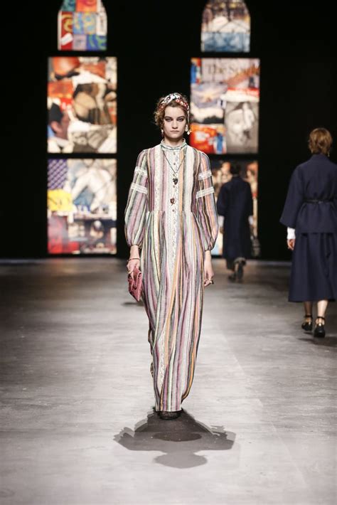 Dior Springsummer 2021 Fashion Show Review And Photos Popsugar