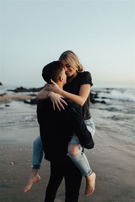 Pin By Relationship On Relationship Pictures Couples Beach Photography Cute Couples Photos
