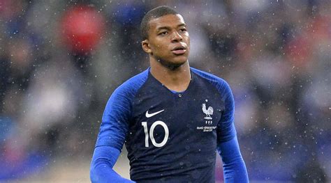 Kylian mbappé is 22 years old kylian mbappé statistics and career statistics, live sofascore ratings, heatmap and goal video. 2018 World Cup Final: France vs Croatia Predictions and ...