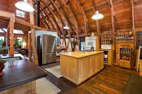 Renovations make an old barn into a modern home in. Old Dairy Barn Converted Into an Eco Home Filled With ...
