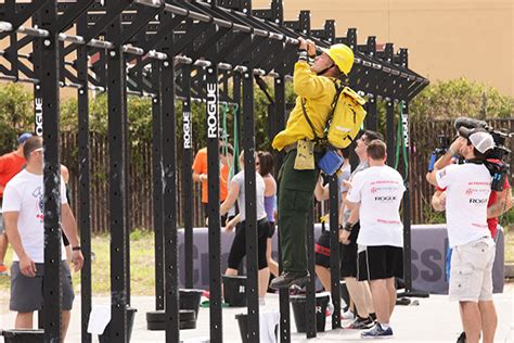 The ccc partners with cal fire to train corpsmembers in type i wildland firefighting at several ccc center locations across the state. How to Get in Shape the Right Way to Become a Wildland ...