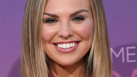Hannah Browns Net Worth How Much Is The Bachelorette Star Worth