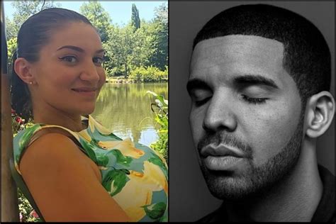 Drakes Alleged Porn Star Baby Mama Shows Off Baby Bump On Ig Photos