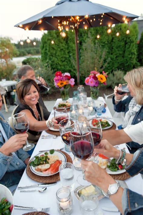 Www.pinterest.com.visit this site for details: Dinner Party 101 - EntertainingCouple.com