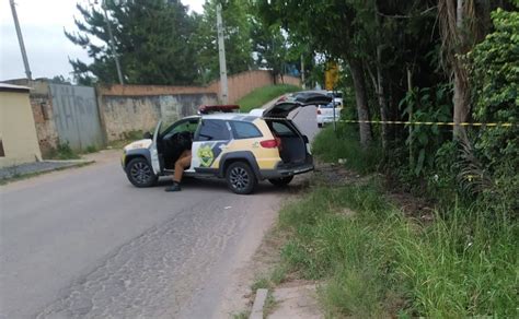 Moradores Ouvem Gritos E Encontram Homem Morto Em Campo Magro