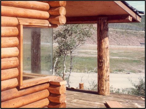 Log Cabin Windows A Corner Window Kind Of Fun Only In A Log Home