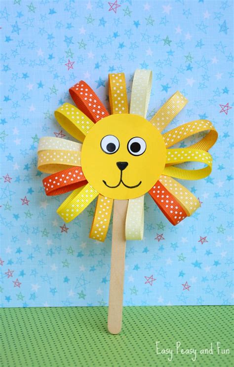 Ribbon Lion Puppet Craft - Lion Crafts for Kids - Easy Peasy and Fun