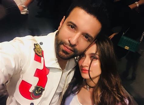 10 moments of television couple sanjeeda shaikh and aamir ali that captures their romance e ishq