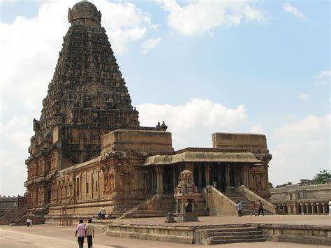 Brihadeeswarar Temple Historical Facts And Pictures The History Hub