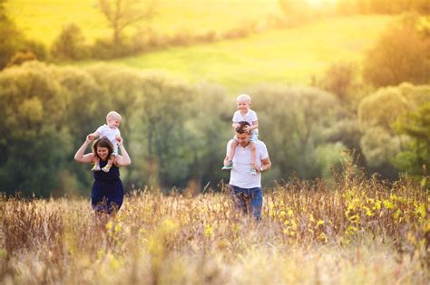 Family enjoying life together outside • Minnesota Lyme Association