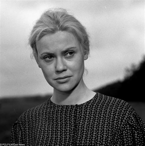 Ewa wawrzoń jeszcze nie ma biografii na filmwebie, możesz być pierwszym który ją doda! Kiedy Ewa Wawrzoń pokonała chorobę, myślała, że może odetchnąć z ulgą. Wtedy dopadła ją kolejna ...