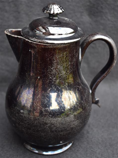 Namur Milk Jug With Lid In Black Earthenware And Black Glossy Glaze