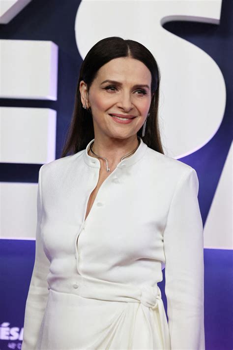 Photo Juliette Binoche Au Photocall De La Me C R Monie Des C Sar L Olympia Paris Le