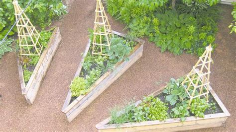 Gardening In Elevated Beds Is Easy And Puts You In Control Winnipeg