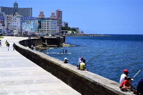 Le Malecón Mer Malecón La Havane La Habana Cuba