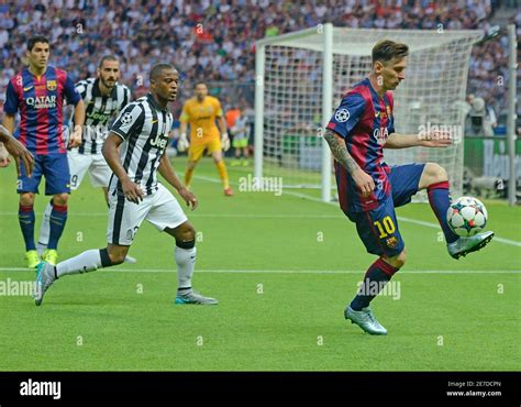 Lionel Messi Barcelona La Liga Hi Res Stock Photography And Images Alamy