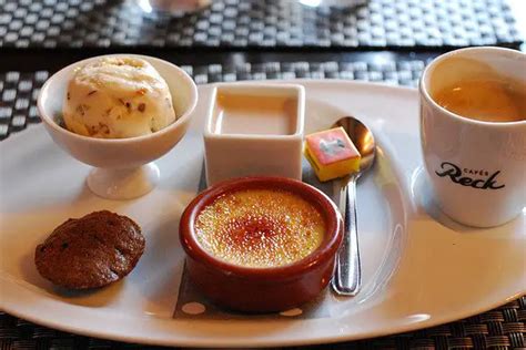 Café Gourmand The Paris Secret To Desserts And Waistlines Travel Belles