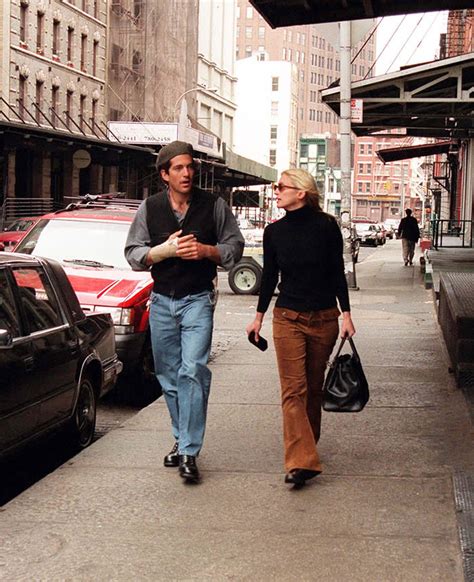queen of the nineties the cult of carolyn bessette kennedy financial times