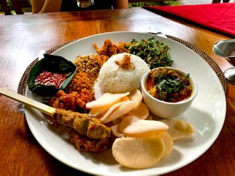 Bali Food Guide 15 Best Foods You Must Eat In Bali 2022