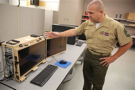 Usmc Modernizing Intel System Reducing Size Soldier Systems Daily